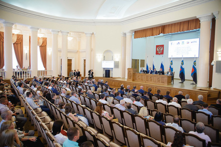 В Белгороде состоялось совместное совещание правительства Белгородской области, НОСТРОЙ, РСС, НОПРИЗ и ТПП РФ